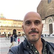 Laureato in Storia e dottore di ricerca in sociologia offre lezioni private di Storia, Geografia, Filosofia e scienze sociali